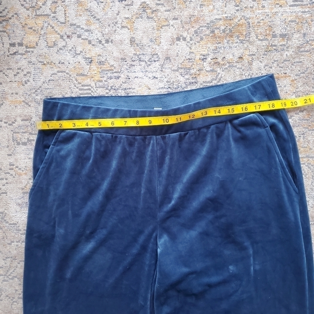 Cable and guage blue velour wide leg tracksuit. Womens XL EUC - Picture 6 of 16